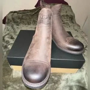 UGG | Shoes | Ugg Mens Brown Daltmore Boots | Poshmark display picture 1